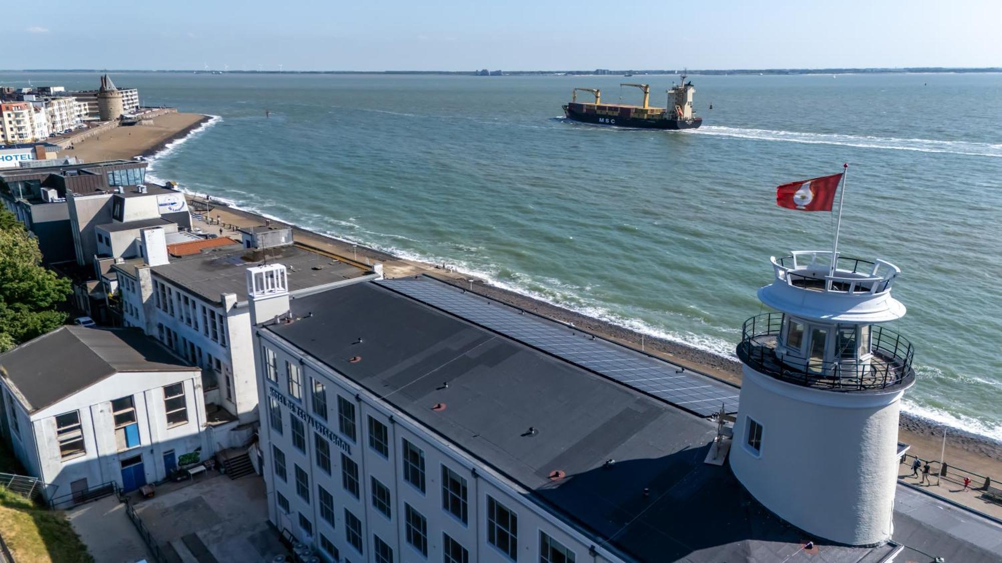 Hotel De Zeevaartschool Vlissingen Exterior foto